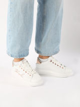 Sneakers Kapri Signature Uit Leder Karl lagerfeld Wit women KL62510A-vue-porte