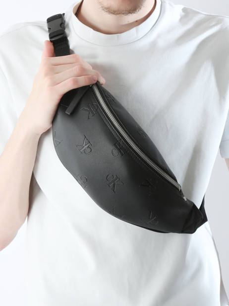 Heuptasje Calvin klein jeans Zwart monogram soft K512015 ander zicht 1