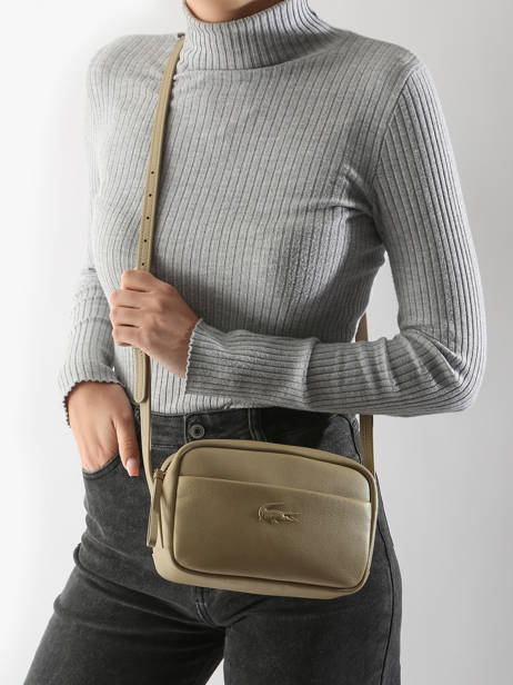 Cross Body Tas City Court Leder Lacoste Beige city court NF4506IE ander zicht 1