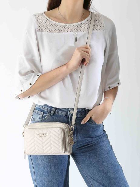 Cross Body Tas Eco Carly Polyurethaan Guess Beige eco carly QG950814 ander zicht 1