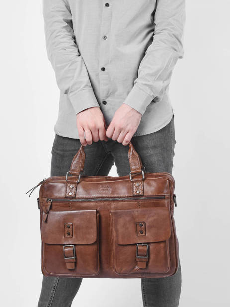 Documententas Basilic pepper Bruin traveler hillowca ander zicht 1