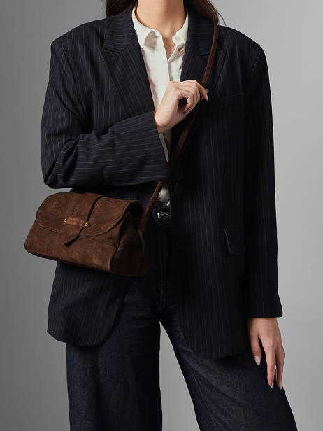 Cross Body Tas M Agnes Rundsleer Met Suède Finish Etrier Bruin agnes EAGV205M ander zicht 1